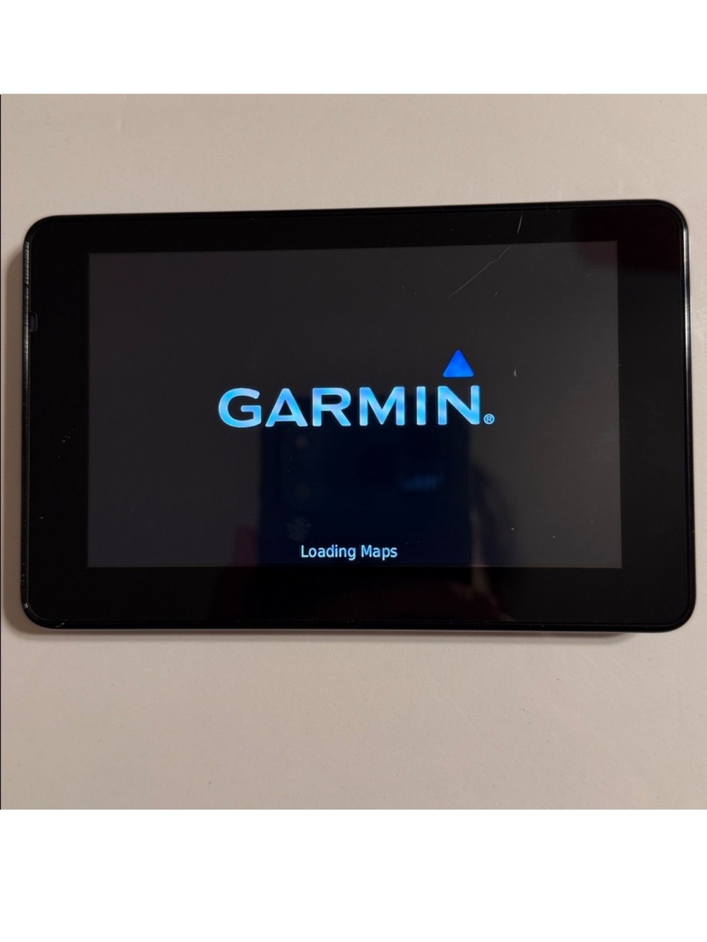 Garmin NUVI 3590LM Portable GPS Voice Activated Travel Map Navigation 5”